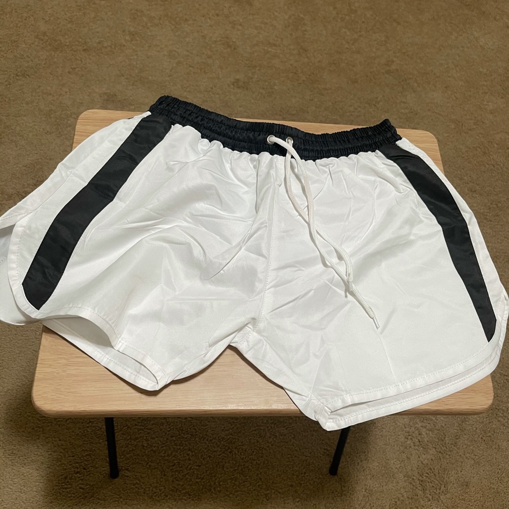 Shorts made with 100% cotton Brand new - Picture 5 of 8